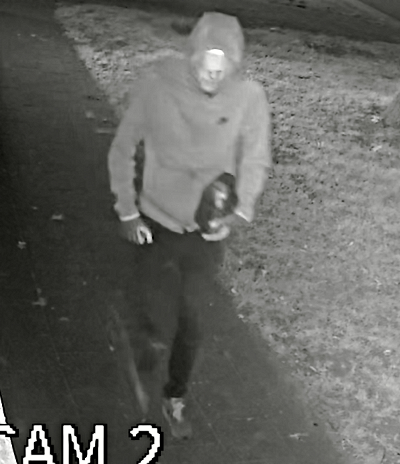 Wie gooide een explosief in een woonwijk Schalkhaar?