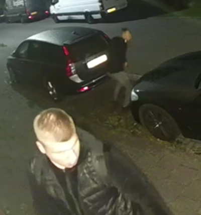 Diefstal auto-onderdelen - Robert Kochstraat - Badhoevedorp