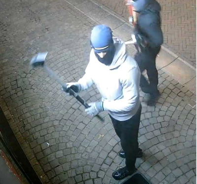 Inbraak en poging inbraak - Kapellestraat - Sluis