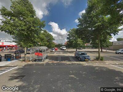 Ambulance met gepaste spoed naar Schouwenaarsstraat in Beverwijk - Oozo.nl