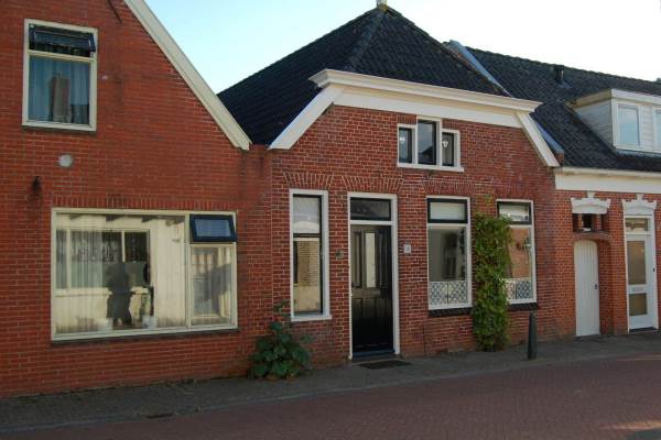 Woning Hoofdstraat 38 Niezijl