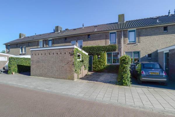 Woning Prinses Irenehof 75 Naarden