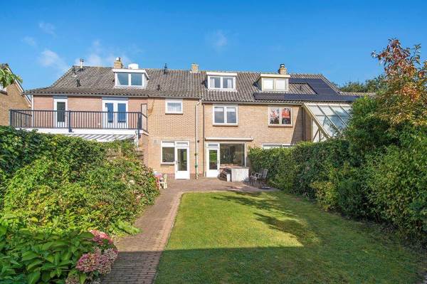 Woning Prinses Beatrixstraat 9* Baambrugge