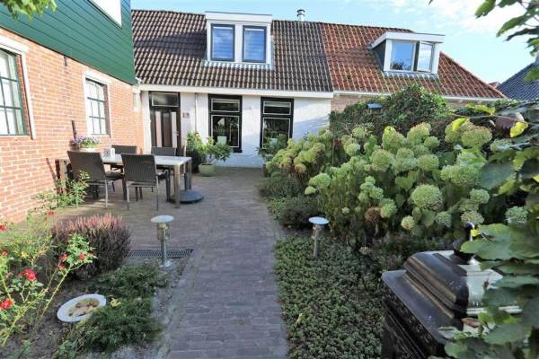Woning Terpstrjitte 10 Tirns