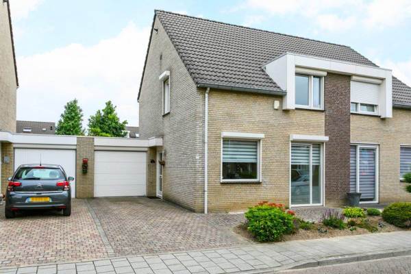 Woning Hertog Willemstraat 17 Born
