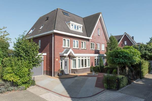 Woning Staatsspoor 41 Houten
