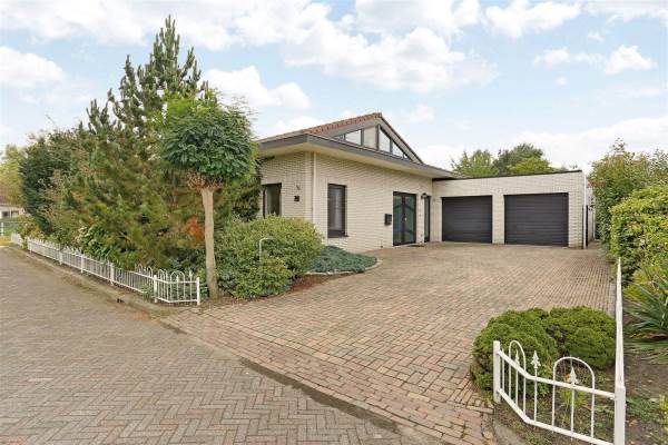 Woning Zwanebloem 20 Hoogeveen