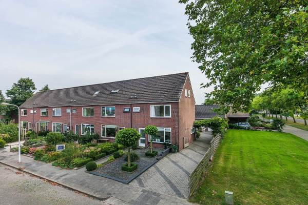 Woning Sixmastins 2 Stiens