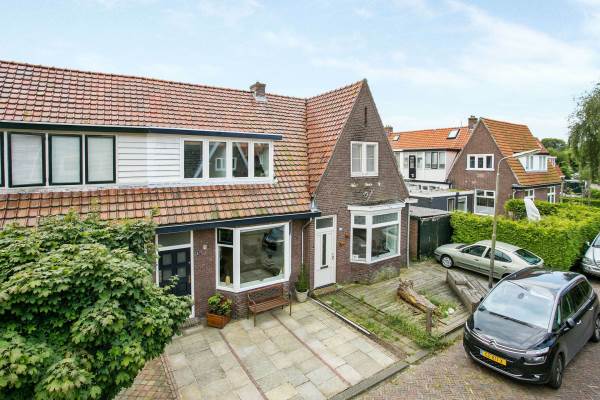 Woning van der Helststraat 17. Leeuwarden