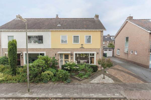 Woning H Roland Holststraat 34 Zwolle