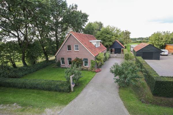 Woning Halleweg 11 Sint Jansklooster