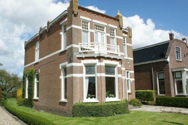 Woning Burgemeester Esselinkstraat 3 Ferwert
