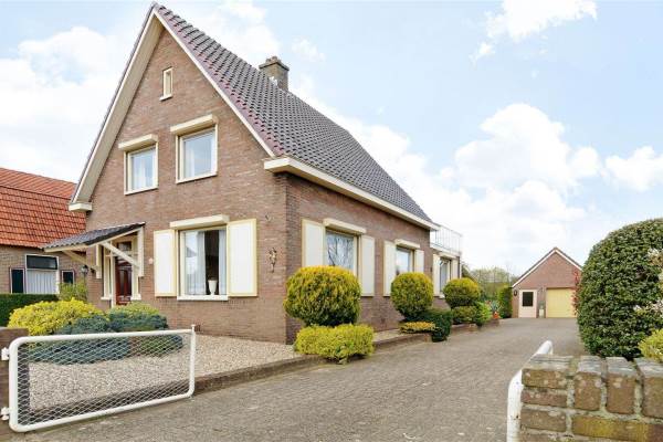 Woning Notaris Stephanus Roesstraat 30 Winssen