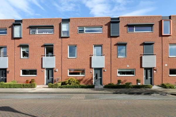 Woning Villa Fonteinkruid 63 Waalwijk