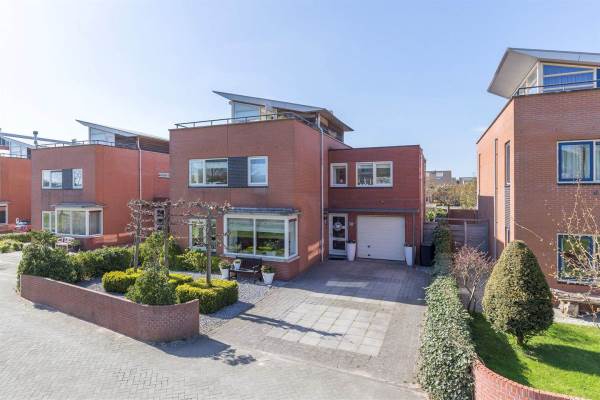 Woning Remmersteinpark 68 Nieuw-Vennep