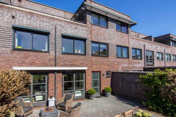 Woning L. Brownstraat 41 Velserbroek