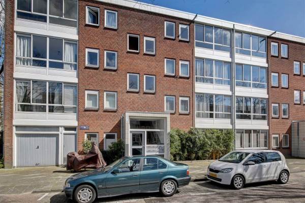 Woning Asingaborg 15 Amsterdam