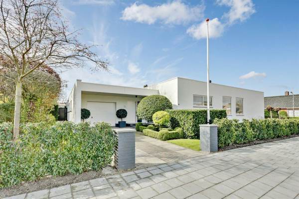 Woning Burgemeester Stemerdinglaan 64 Oost-Souburg