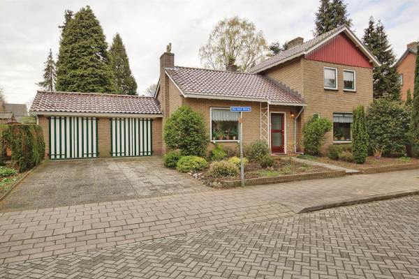 Woning Op den Berg 74 Ede