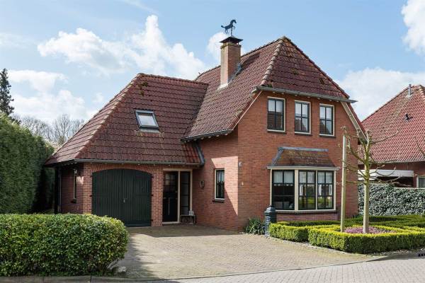 Woning Weuststraat 4 Langeveen
