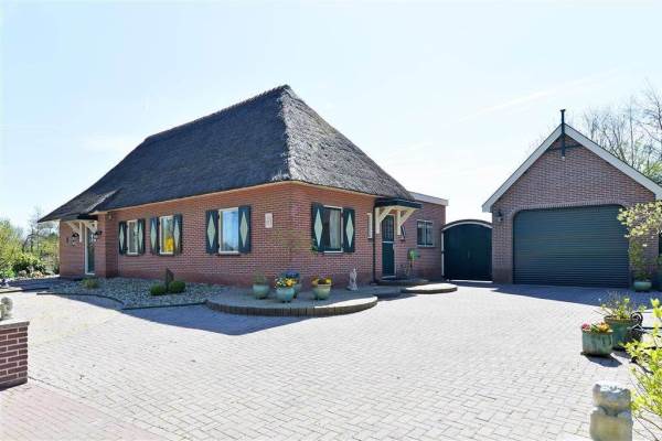Woning Oosterstraat 72 Benningbroek