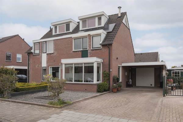 Woning Händelstraat 2 Millingen aan de Rijn