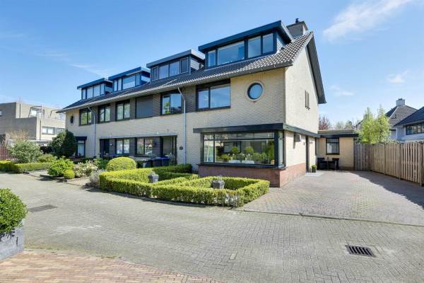 Woning Adelaarsvaren 47 Bergschenhoek