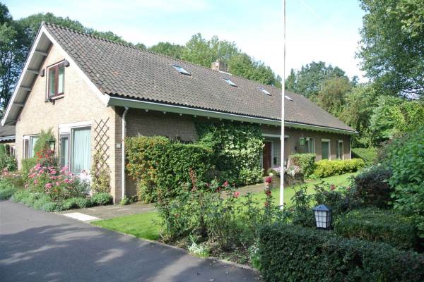 Woning Nolenslaan 12 Zwanenburg