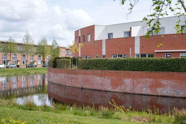 Woning Aardbeihof 13 Assen