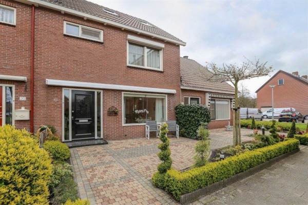 Woning Christiaan van Abkoudestraat 22-24 Volendam