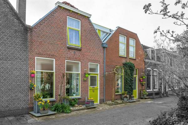 Woning Dr. van Rhijnstraat 16 Leiderdorp