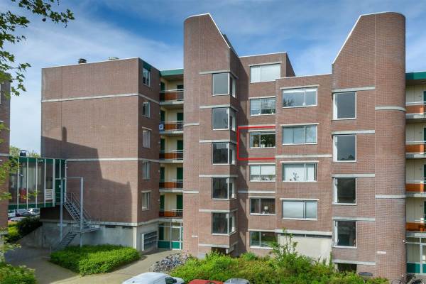 Woning Houtsnijdershorst 131 Apeldoorn