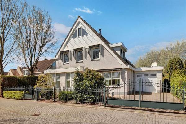 Woning Bereklauw 81 Monnickendam