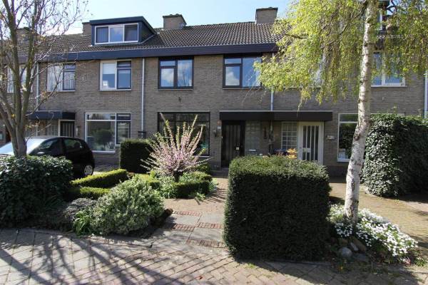 Woning Lariksdreef 109 Vlaardingen