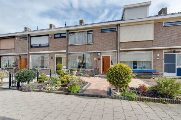 Woning Leliestraat 10 Volendam