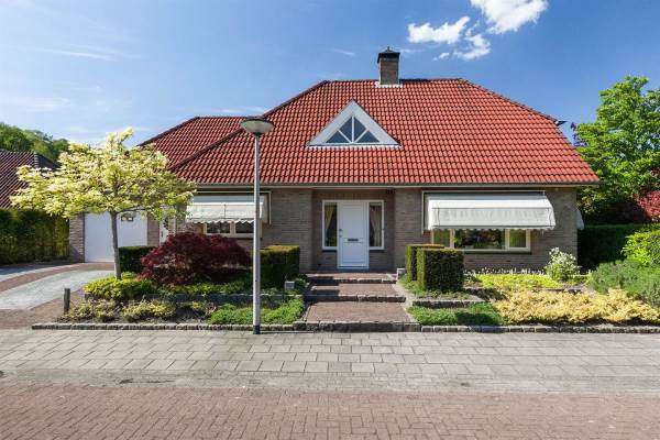 Woning Weerninklanden 34 Enschede
