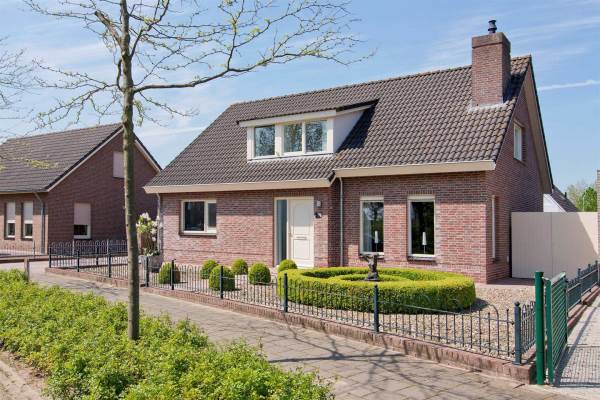 Woning Meester van de Venstraat 27 Maasbommel