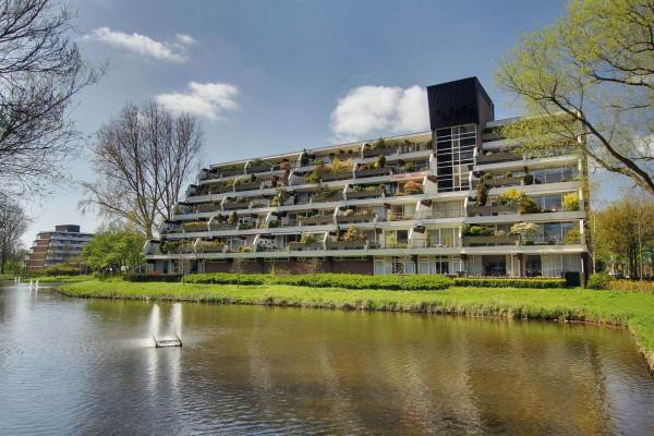 Woning de Bronnen 11 Beverwijk