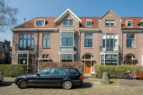 Woning Bos en Hovenstraat 30 Haarlem