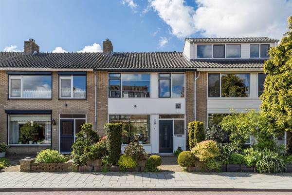 Woning Anjerstraat 4 Oud-Beijerland