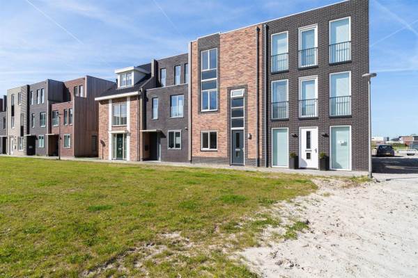 Woning Amaterasuhof 3 Almere