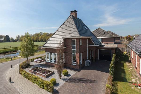 Woning Ahornstraat 64 Lutten