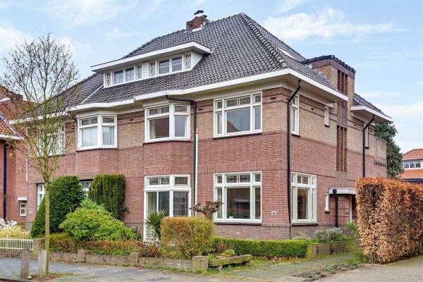 Woning Ruusbroeclaan 10 Eindhoven