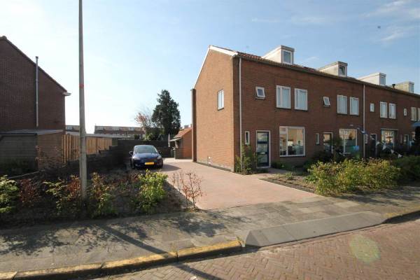 Woning Holthinge Campweg 27 Steenwijkerwold