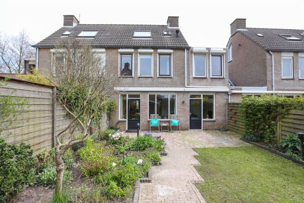 Woning Albert Schweitzerlaan 103 Hellevoetsluis