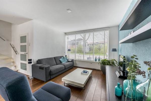 Woning Van Groningenstraat 52 's-Gravendeel