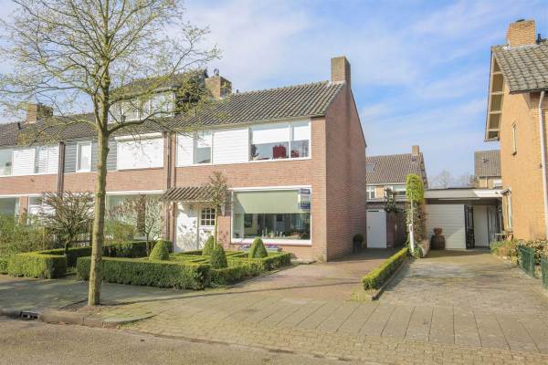 Woning Dr. Schräderlaan 12 Oisterwijk
