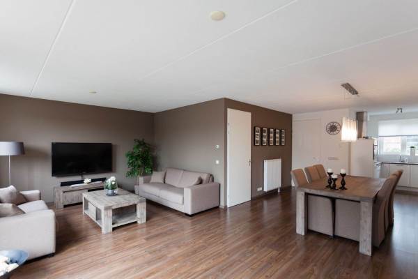 Woning Oosterweg 53 De Wilp
