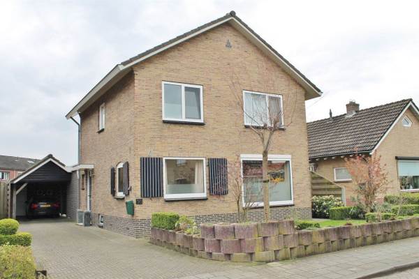 Woning Freule van Dorthstraat 59 Winterswijk