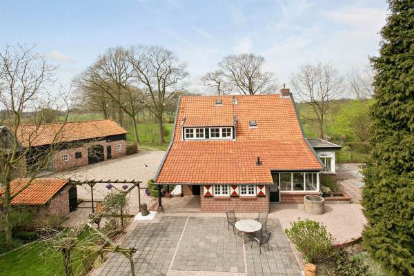 Woning Hellegatweg 4 Rijsbergen